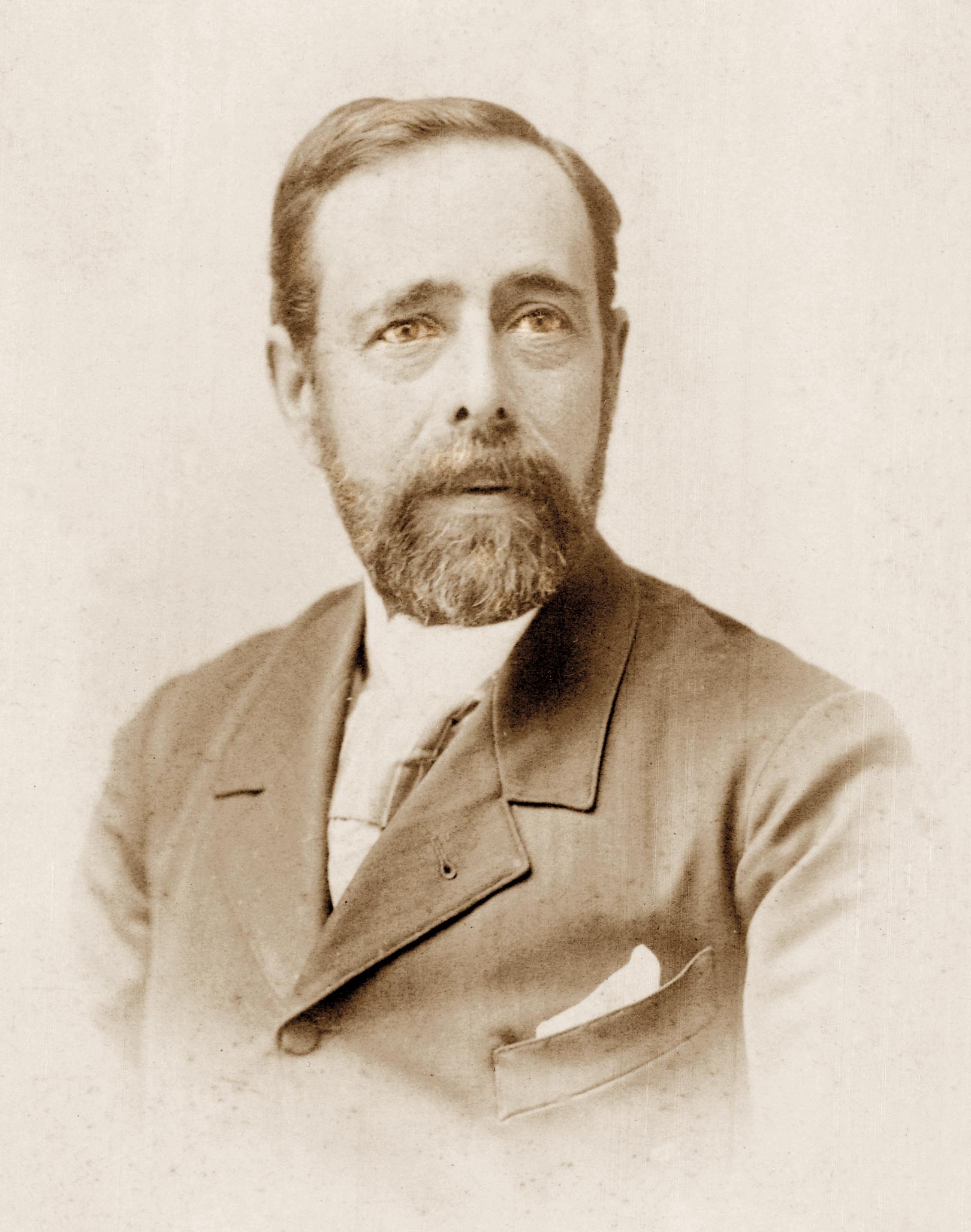 Lucas-Mallada_archivo-familia