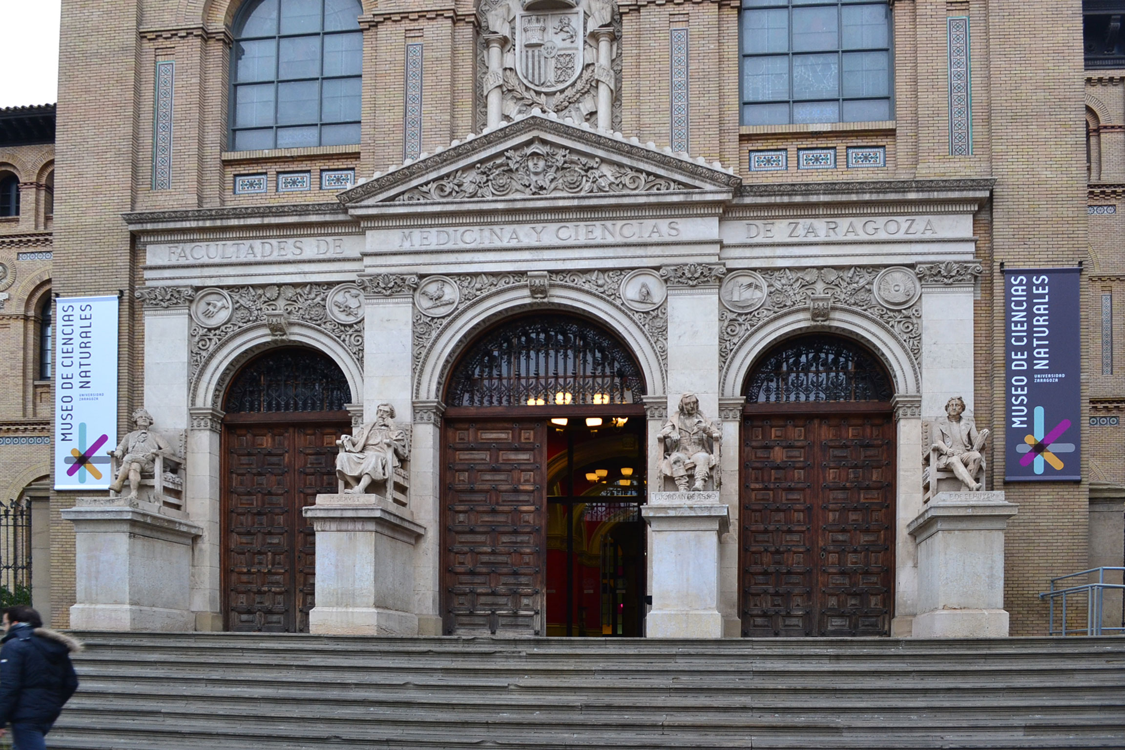 MCNUZ-Entrada-Paraninfo